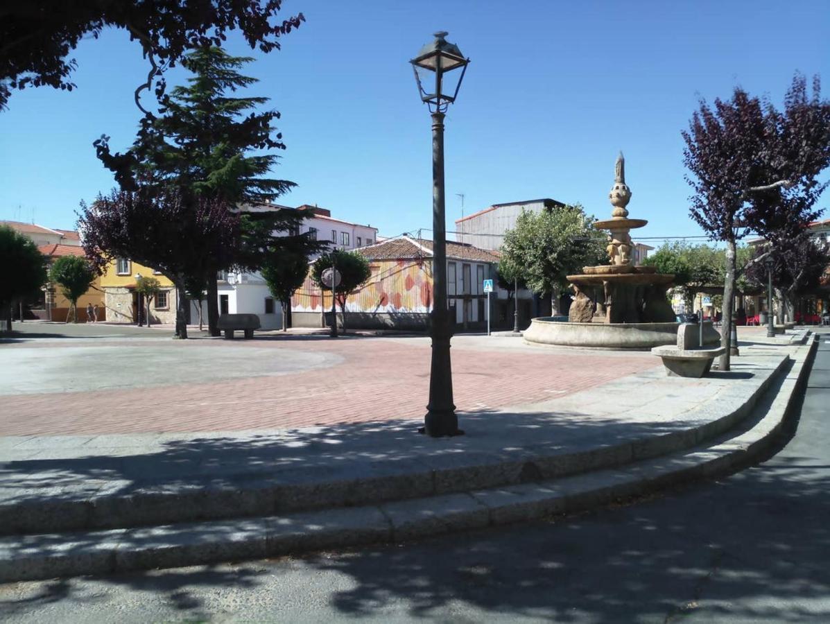 Acogedor Apartamento Valle Del Jerte Piornal Luaran gambar